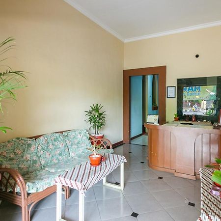 Reddoorz Syariah @ Sakinah Guesthouse Sragen Екстер'єр фото